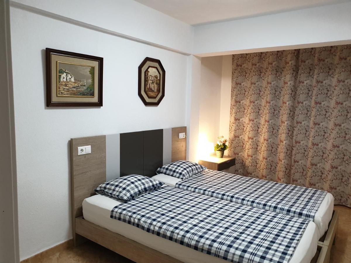 Moriones Ii Apartment